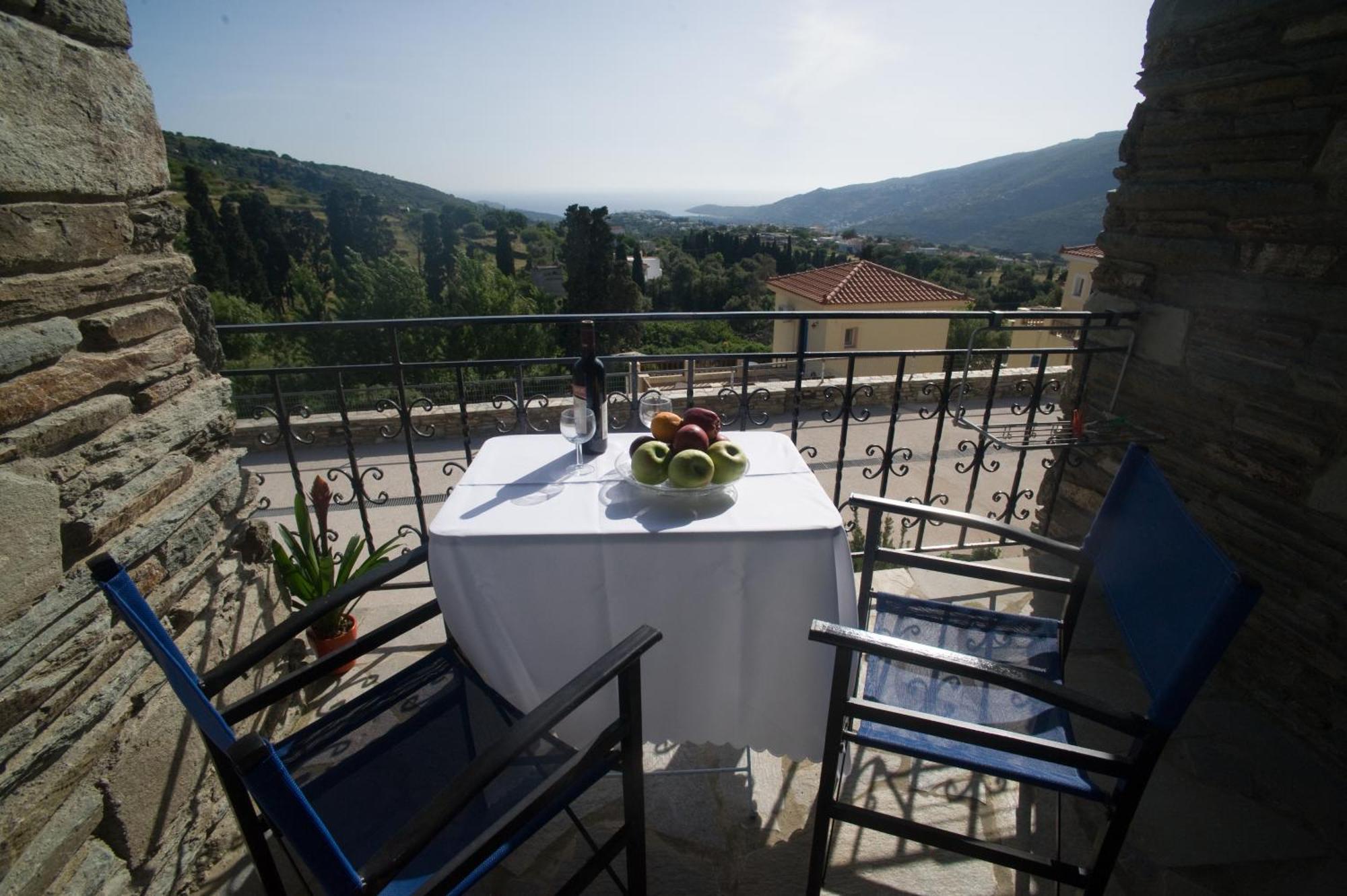 Aiolos Hotel Ménitesz Kültér fotó