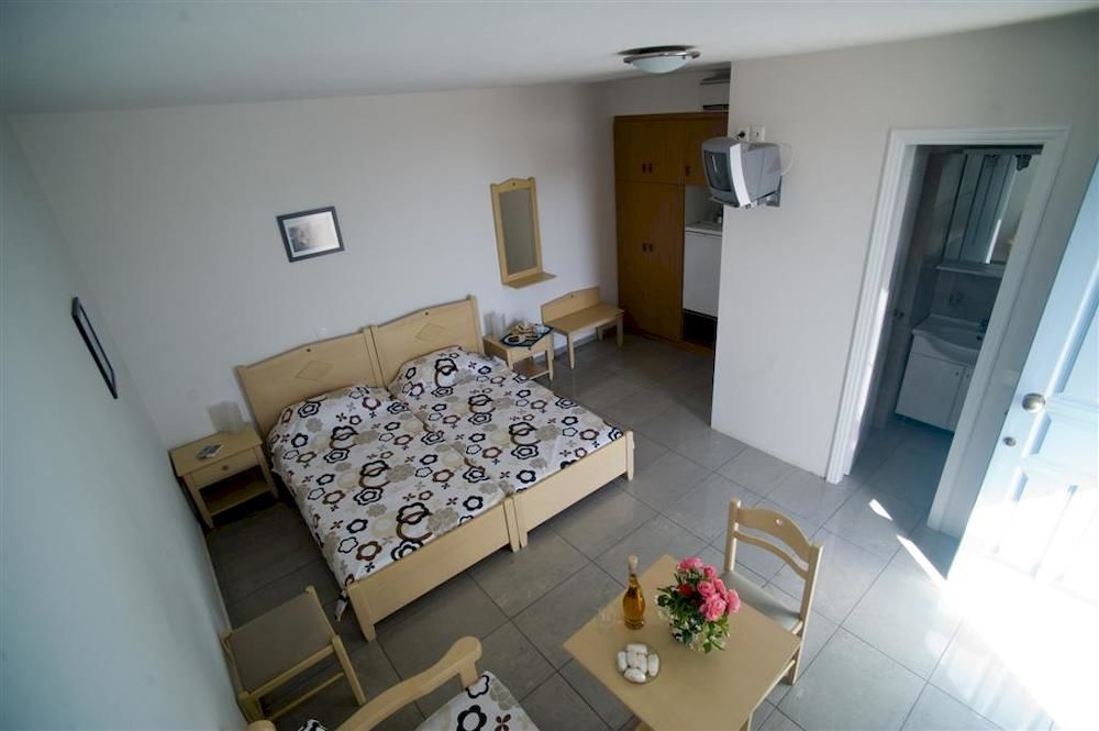 Aiolos Hotel Ménitesz Kültér fotó