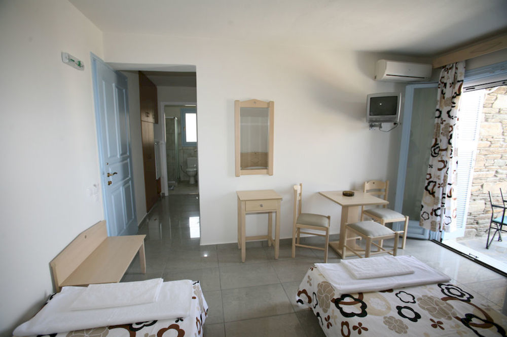 Aiolos Hotel Ménitesz Kültér fotó