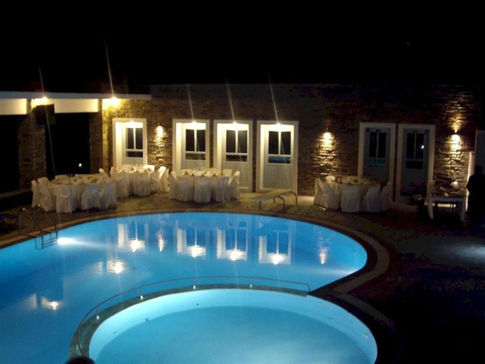 Aiolos Hotel Ménitesz Kültér fotó