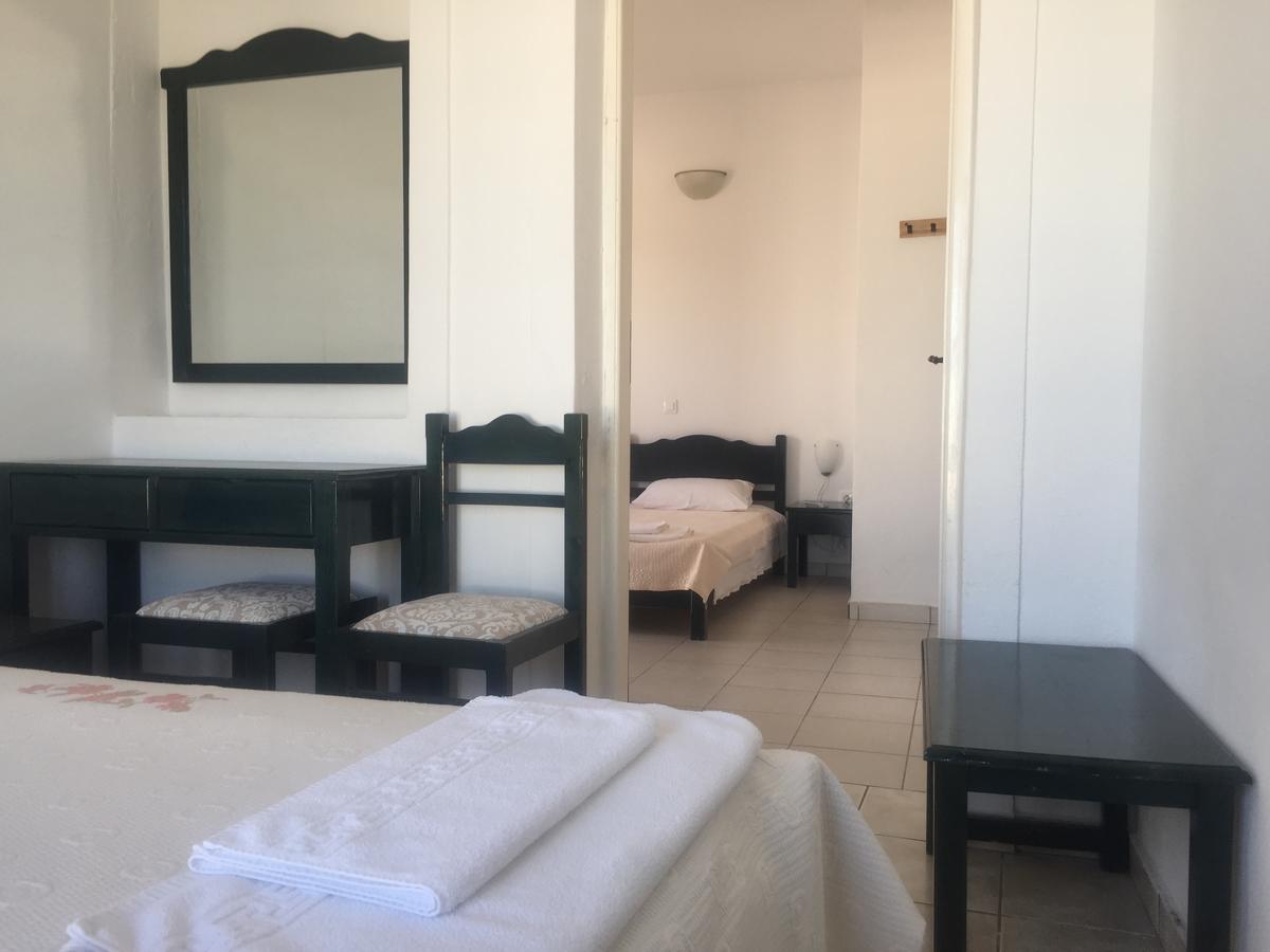 Aiolos Hotel Ménitesz Kültér fotó